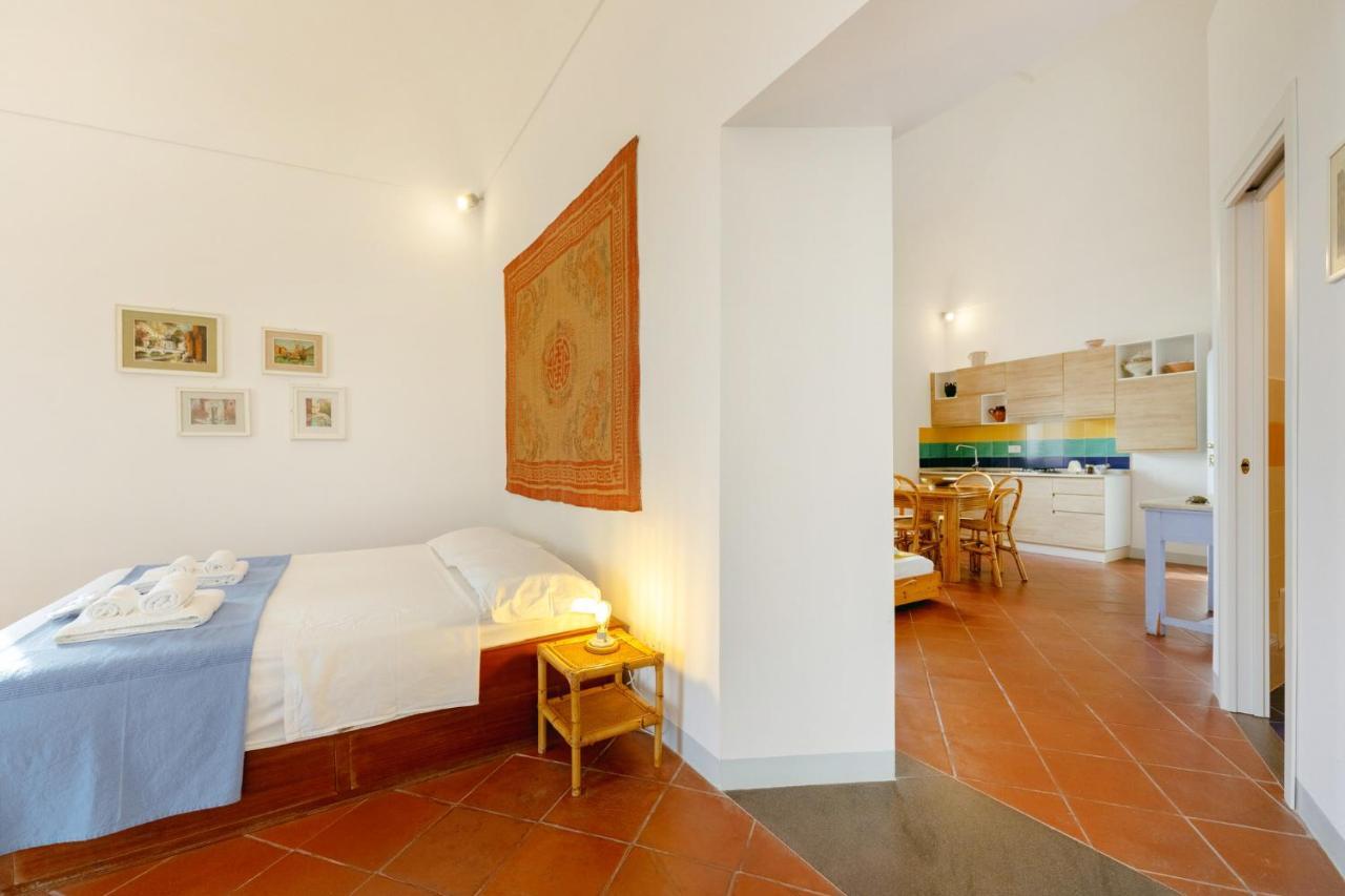 Apartmán Torretta Corricella- Punta Pizzaco Procida Exteriér fotografie
