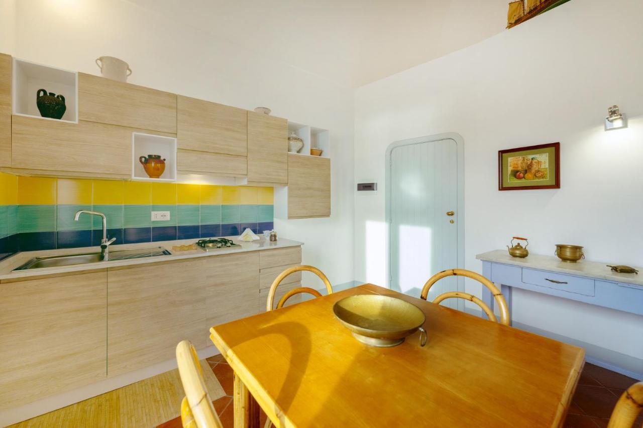 Apartmán Torretta Corricella- Punta Pizzaco Procida Exteriér fotografie